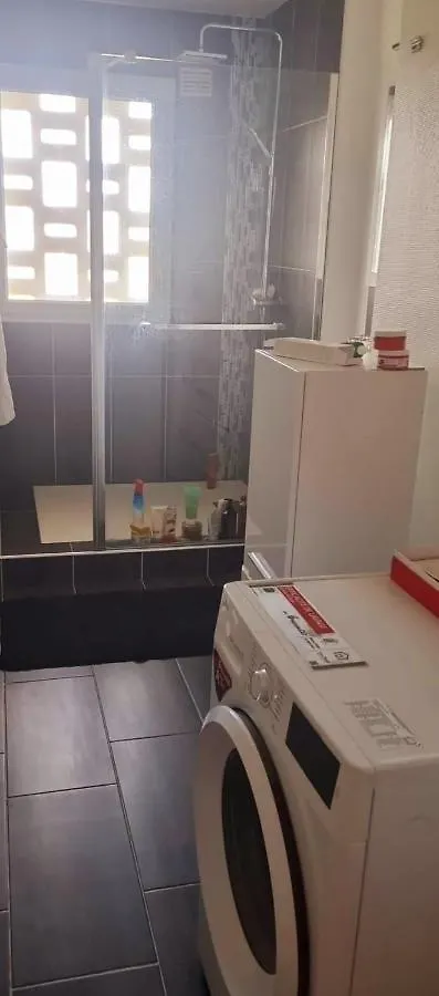 Appartement Cosy En Plein Centre Guidel Apartment